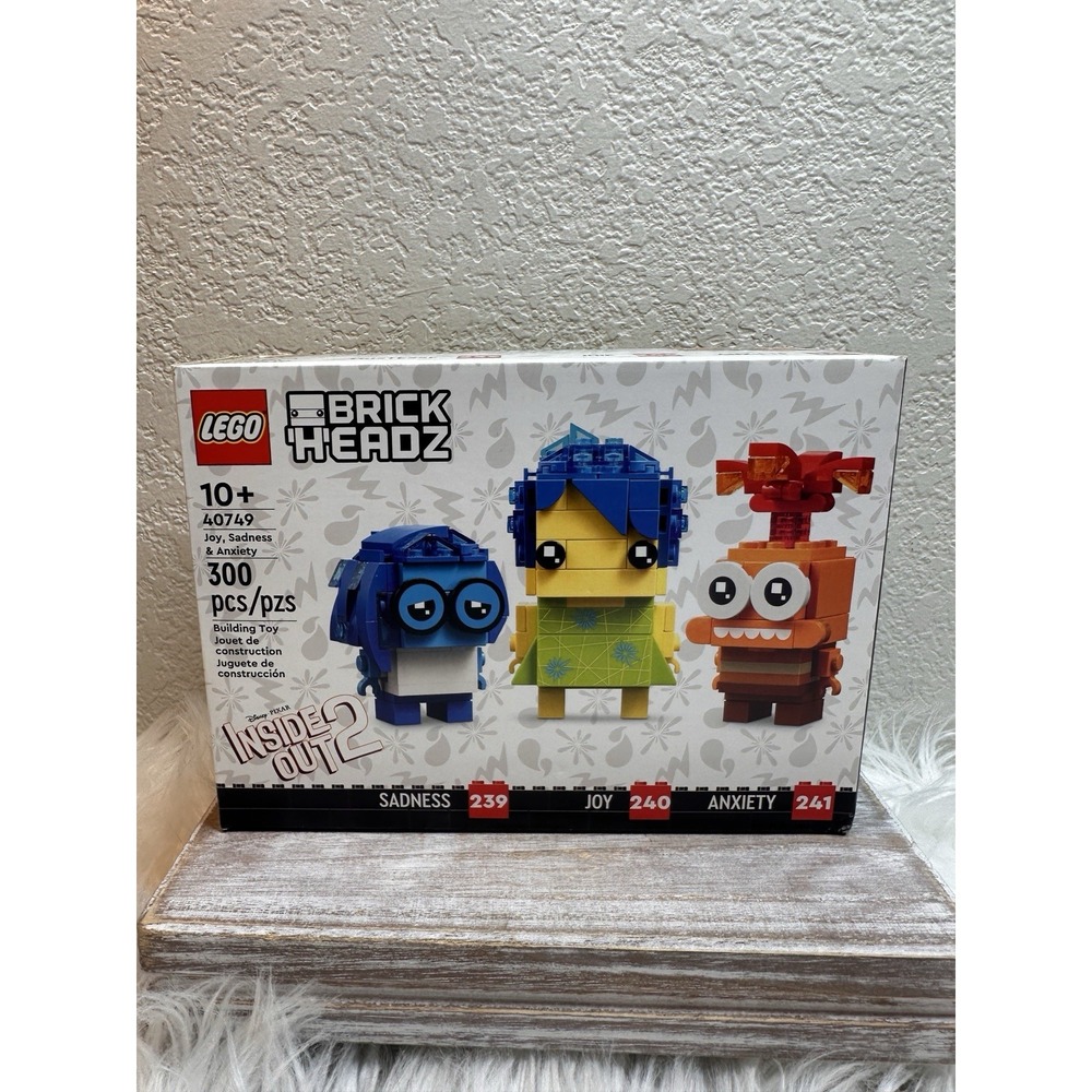$21 🌙 LEGO Disney Brickheadz Inside Out 2 Joy Sadness Anxiety 40749 SEALED